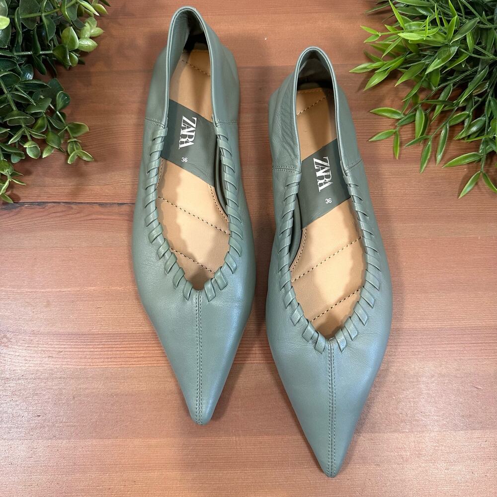 Zara Women's Pointed Toe Flats Size 36